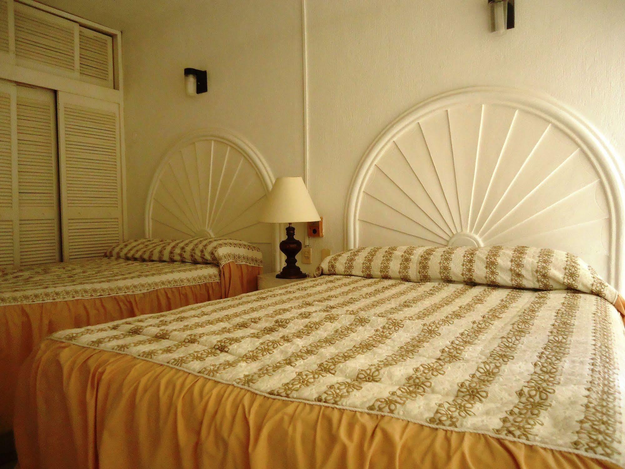 Hotel Bagasi Manzanillo Extérieur photo