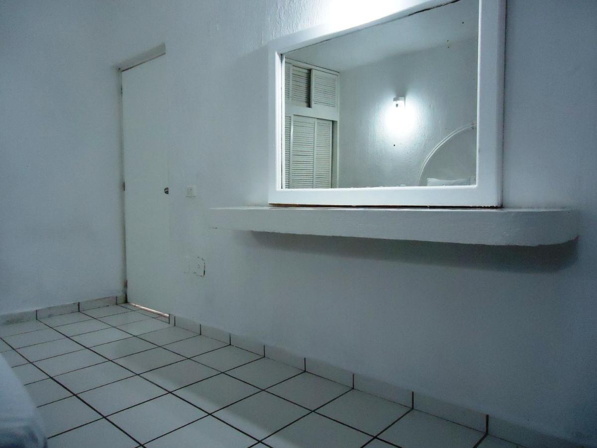 Hotel Bagasi Manzanillo Extérieur photo